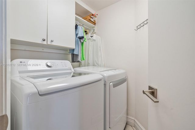 21205 YACHT CLUB DR 805, Aventura, FL 33180