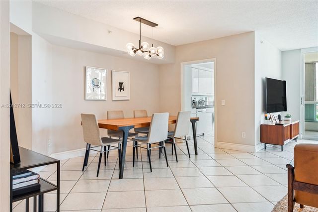 21205 YACHT CLUB DR 805, Aventura, FL 33180
