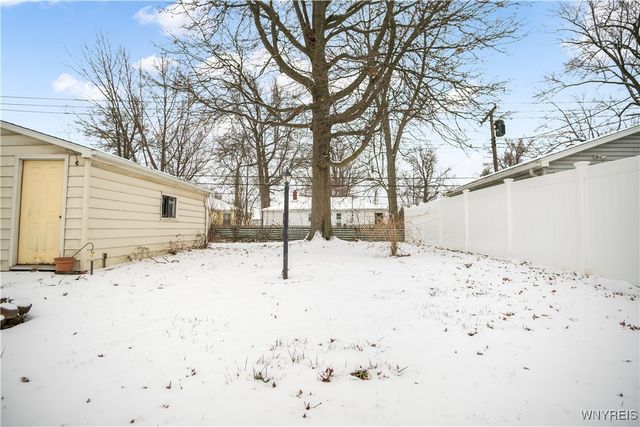 256 Coventry Road, Tonawanda, NY 14217