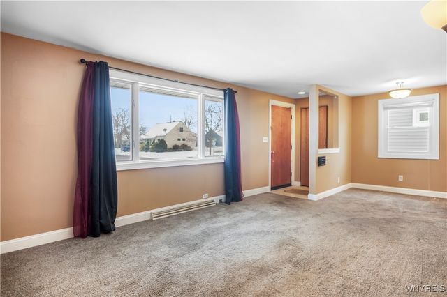 256 Coventry Road, Tonawanda, NY 14217