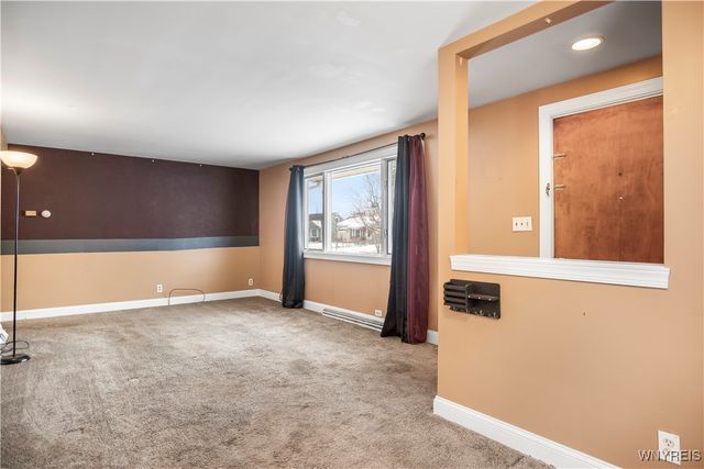 256 Coventry Road, Tonawanda, NY 14217