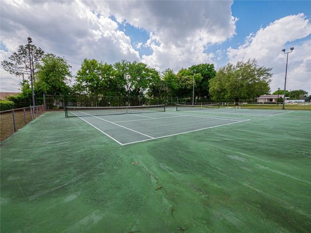 2025 SYLVESTER ROAD L3, Lakeland, FL 33803