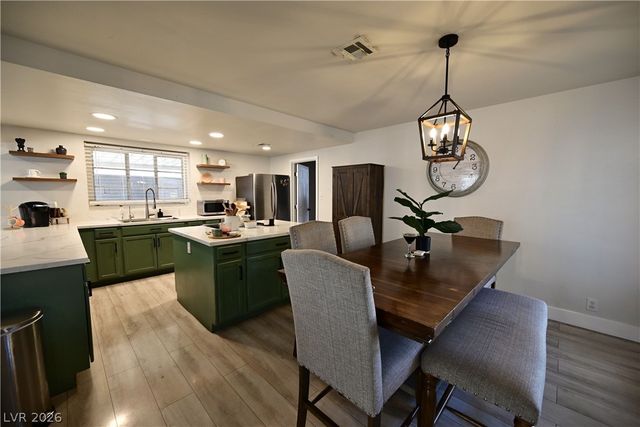 2016 East Oakey Boulevard, Las Vegas, NV 89104