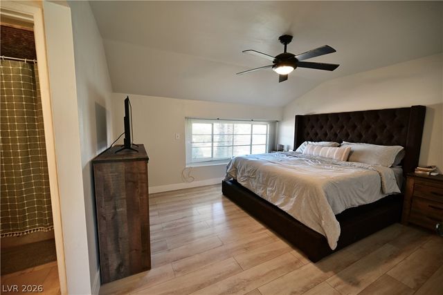 2016 East Oakey Boulevard, Las Vegas, NV 89104