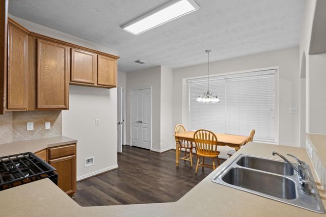 38007 W Sulphur Creek Drive, Magnolia, TX 77355