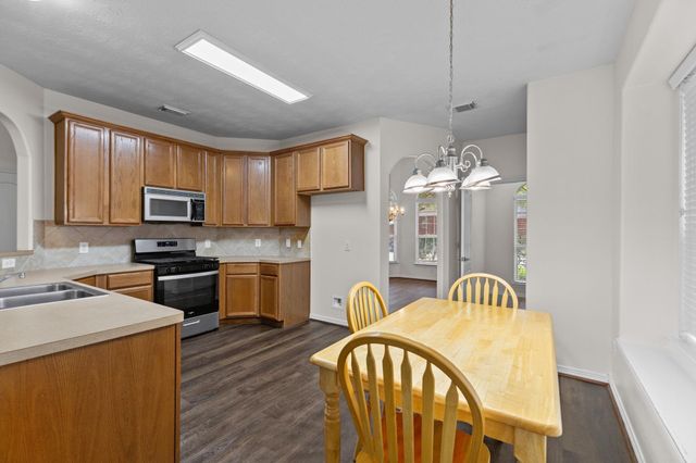 38007 W Sulphur Creek Drive, Magnolia, TX 77355