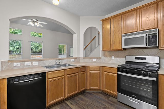 38007 W Sulphur Creek Drive, Magnolia, TX 77355