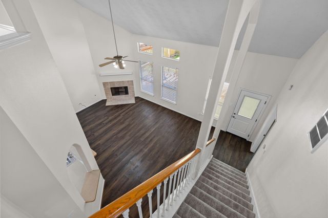 38007 W Sulphur Creek Drive, Magnolia, TX 77355