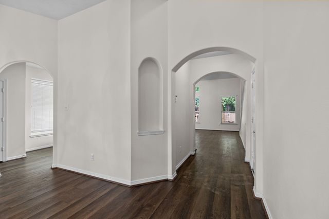38007 W Sulphur Creek Drive, Magnolia, TX 77355