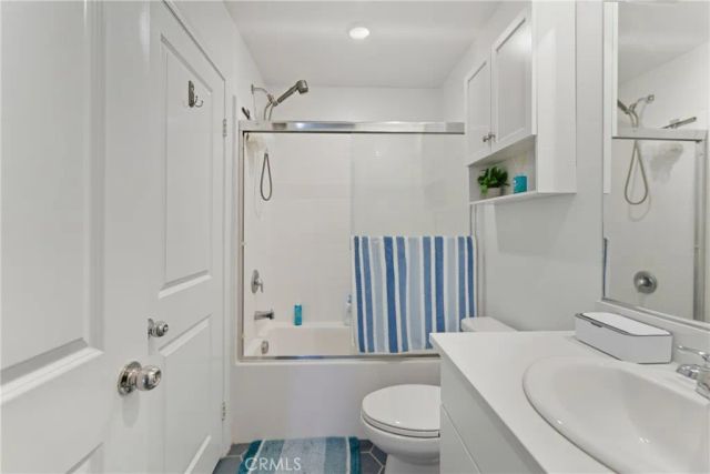 19210 Ash Grove, Riverside, CA 92507