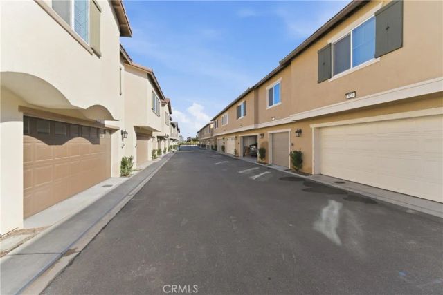 19210 Ash Grove, Riverside, CA 92507