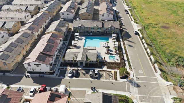 19210 Ash Grove, Riverside, CA 92507