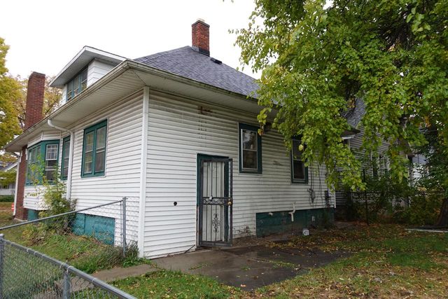 2977 N 36th STREET, Milwaukee, WI 53206