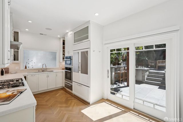 23 Peralta Avenue, San Francisco, CA 94110