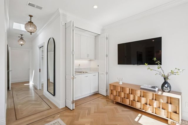 23 Peralta Avenue, San Francisco, CA 94110