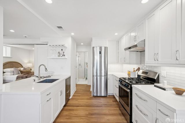 23 Peralta Avenue, San Francisco, CA 94110