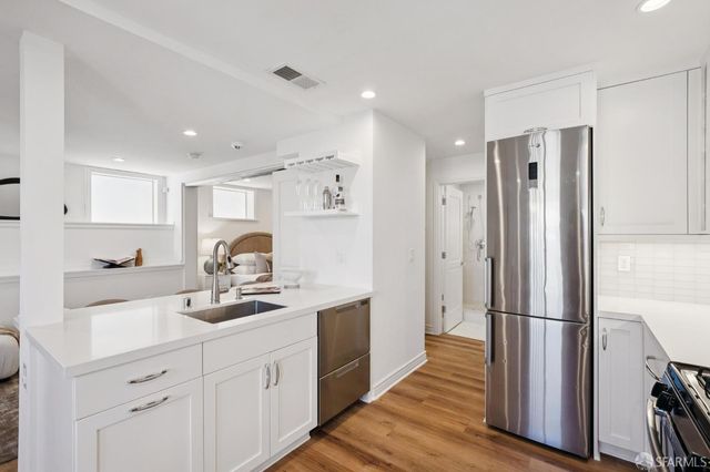 23 Peralta Avenue, San Francisco, CA 94110
