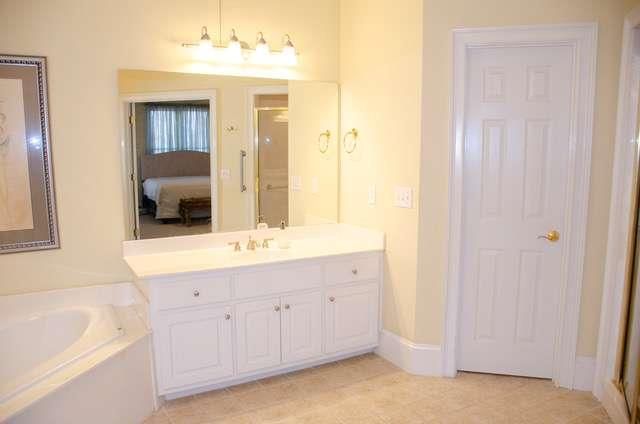 150 Highlands Forest Lane, Oxford, GA 30054