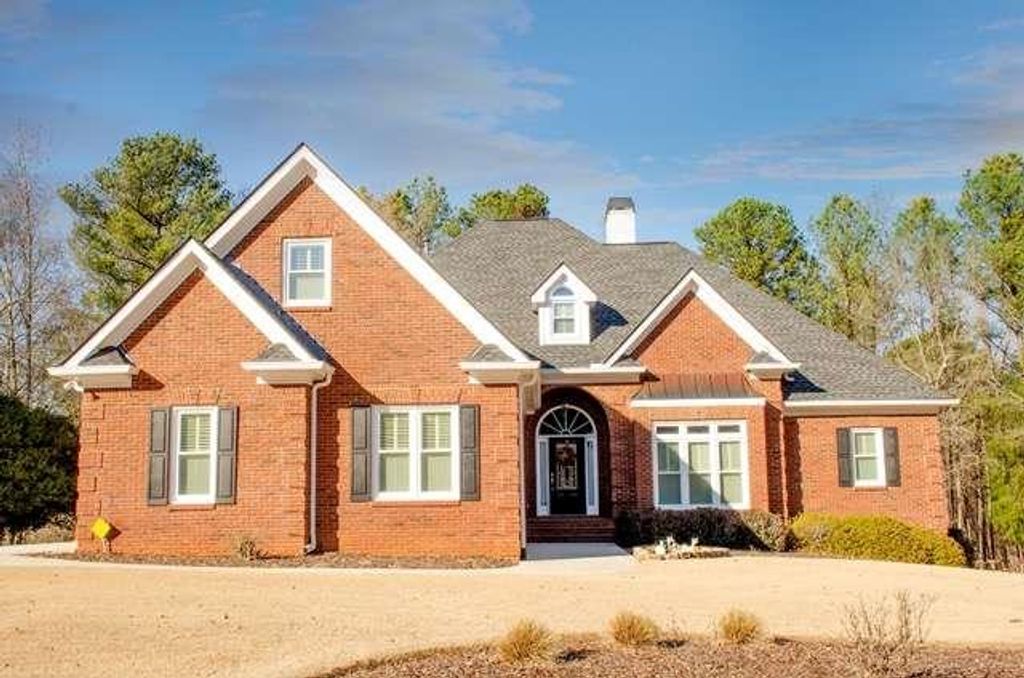 150 Highlands Forest Lane, Oxford, GA 30054