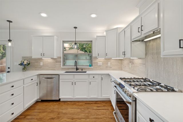 10605 Le Mans Drive, Dallas, TX 75238
