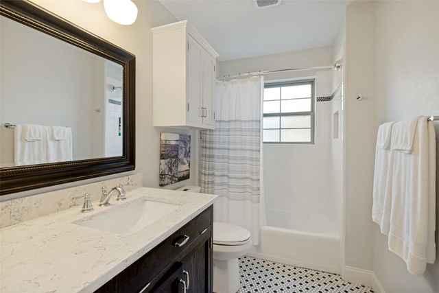 10605 Le Mans Drive, Dallas, TX 75238