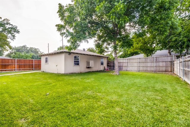 10605 Le Mans Drive, Dallas, TX 75238