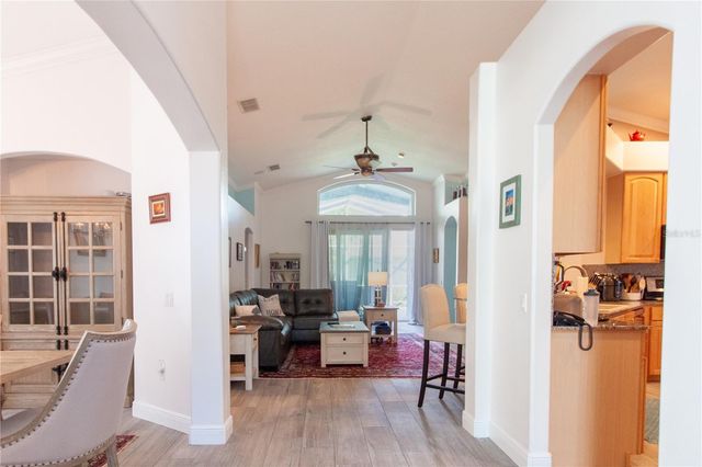 16204 NOTTINGHAM PARK WAY, Tampa, FL 33647