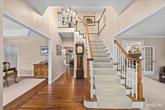 39W421 Olinger Lane, Geneva, IL 60134