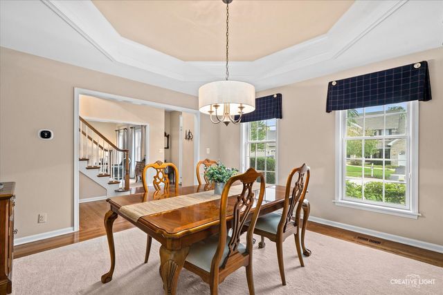39W421 Olinger Lane, Geneva, IL 60134