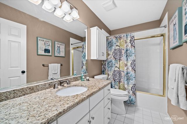 39W421 Olinger Lane, Geneva, IL 60134