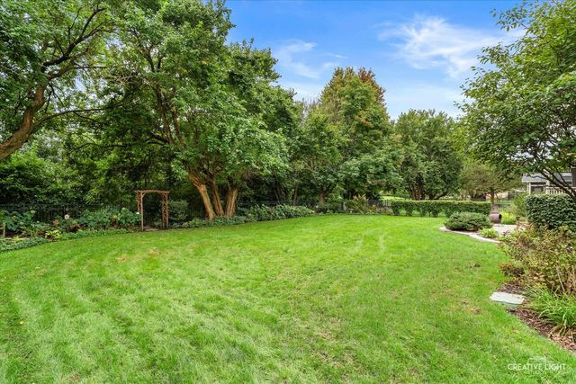 39W421 Olinger Lane, Geneva, IL 60134