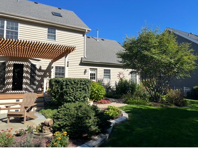 39W421 Olinger Lane, Geneva, IL 60134