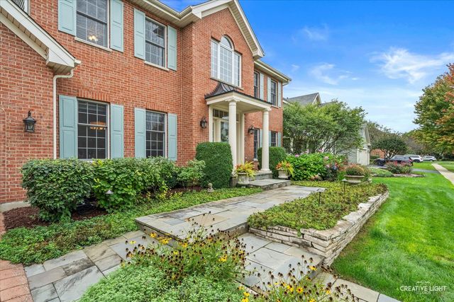 39W421 Olinger Lane, Geneva, IL 60134