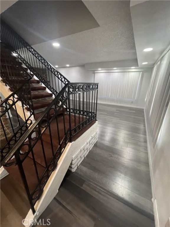 246 E Hullett Street, Long Beach, CA 90805