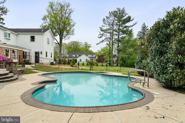 33 W ARDMORE AVE, Havertown, PA 19083