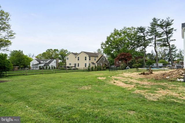33 W ARDMORE AVE, Havertown, PA 19083