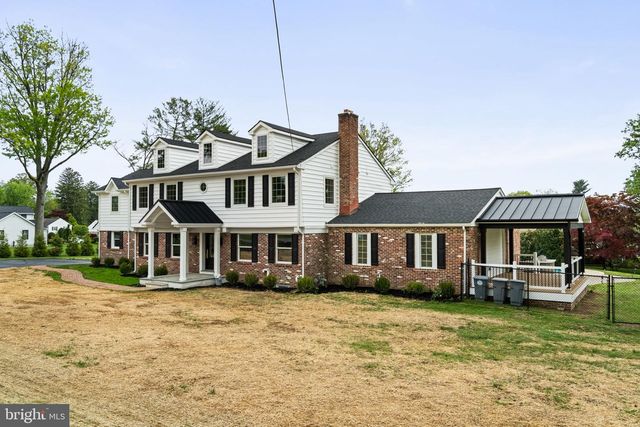 33 W ARDMORE AVE, Havertown, PA 19083