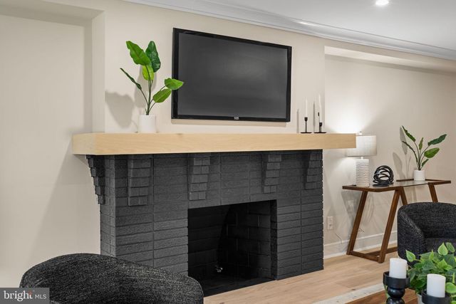 33 W ARDMORE AVE, Havertown, PA 19083