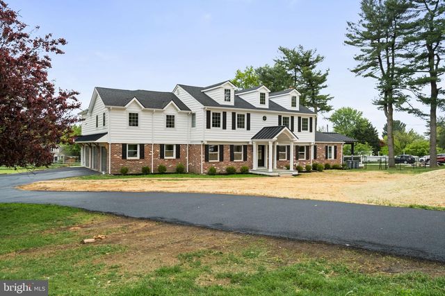 33 W ARDMORE AVE, Havertown, PA 19083