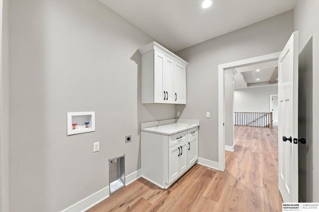 7755 Aero Circle, Lincoln, NE 68516