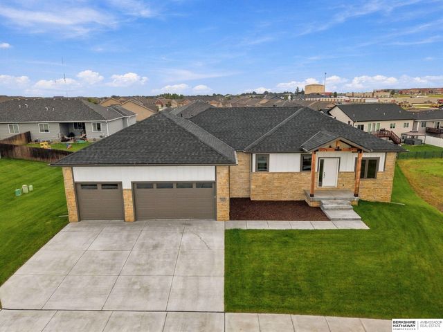 7755 Aero Circle, Lincoln, NE 68516
