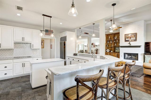 300 Champions DR, Georgetown, TX 78628