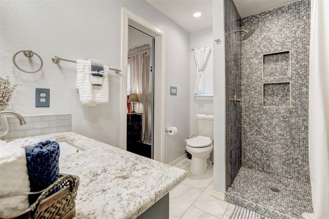 300 Champions DR, Georgetown, TX 78628