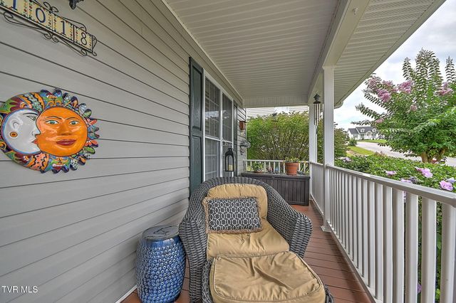 1018 Sunrise Valley Drive, Johnson City, TN 37604