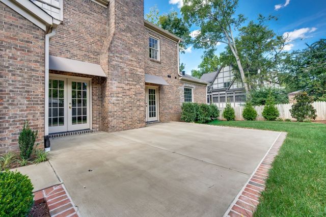 608 Linden Sq, Nashville, TN 37215