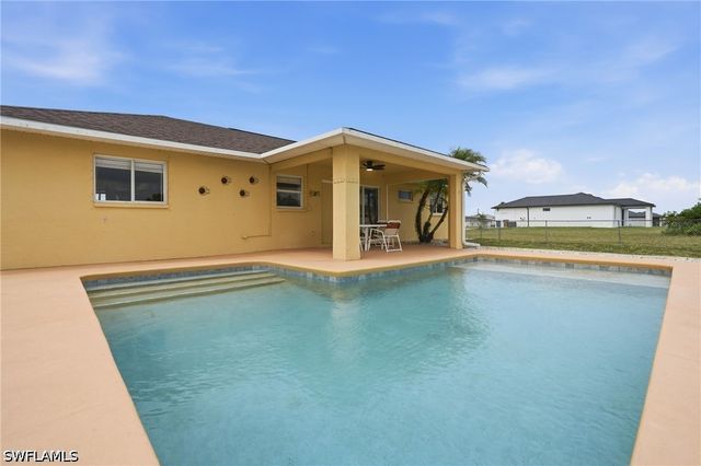 919 NE 18th TER, Cape Coral, FL 33909