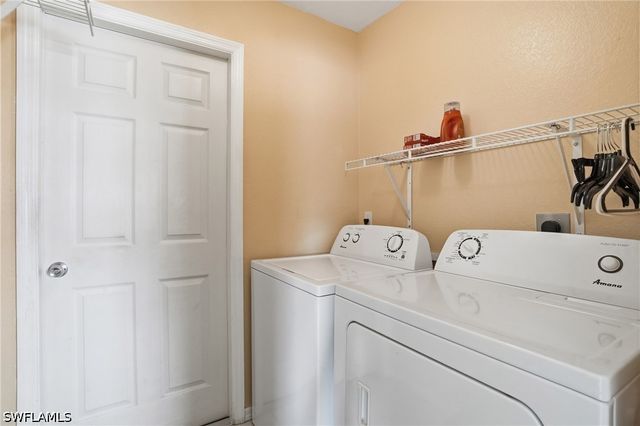 919 NE 18th TER, Cape Coral, FL 33909