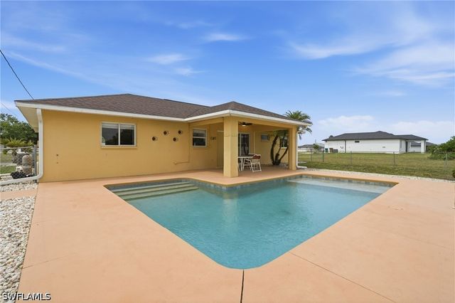 919 NE 18th TER, Cape Coral, FL 33909