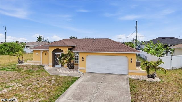 919 NE 18th TER, Cape Coral, FL 33909