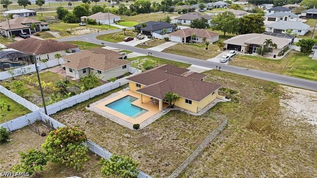 919 NE 18th TER, Cape Coral, FL 33909